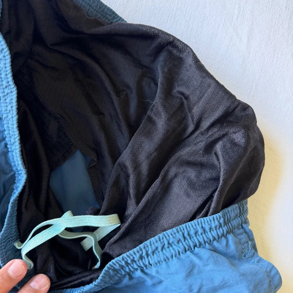 Patagonia Baggies 5 Inseam Shorts Medium Blue Nylon Swim Trunks Pocket
